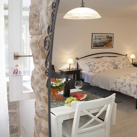 Apartmani Luca Split Bagian luar foto