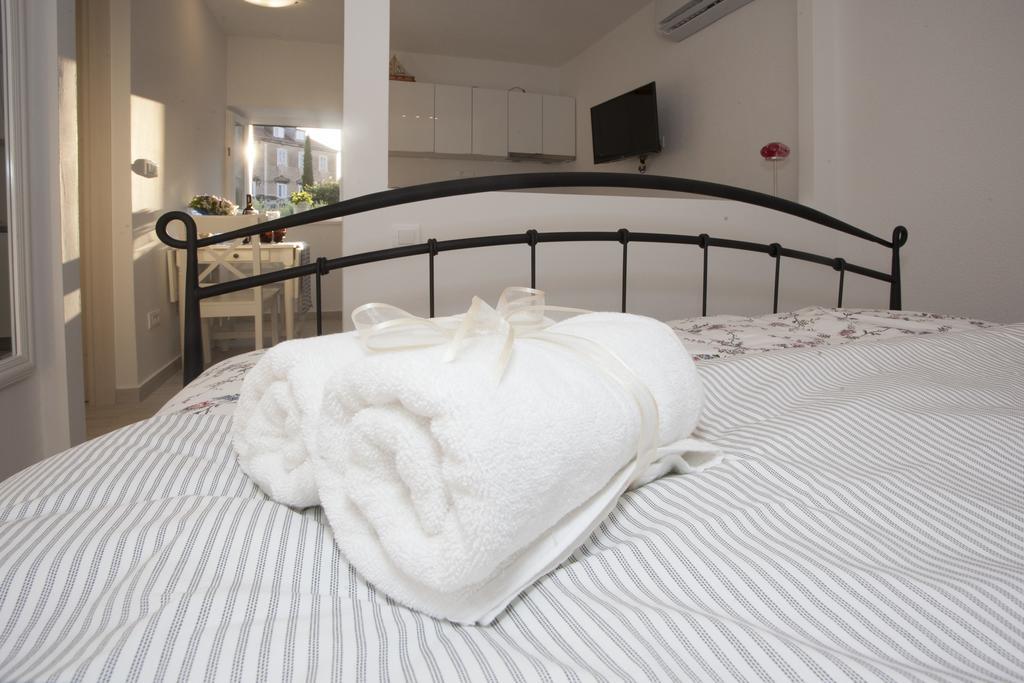 Apartmani Luca Split Bagian luar foto