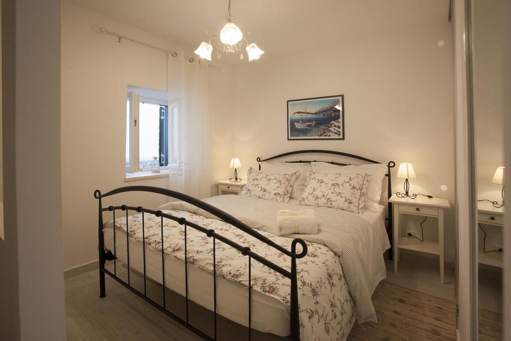 Apartmani Luca Split Bagian luar foto