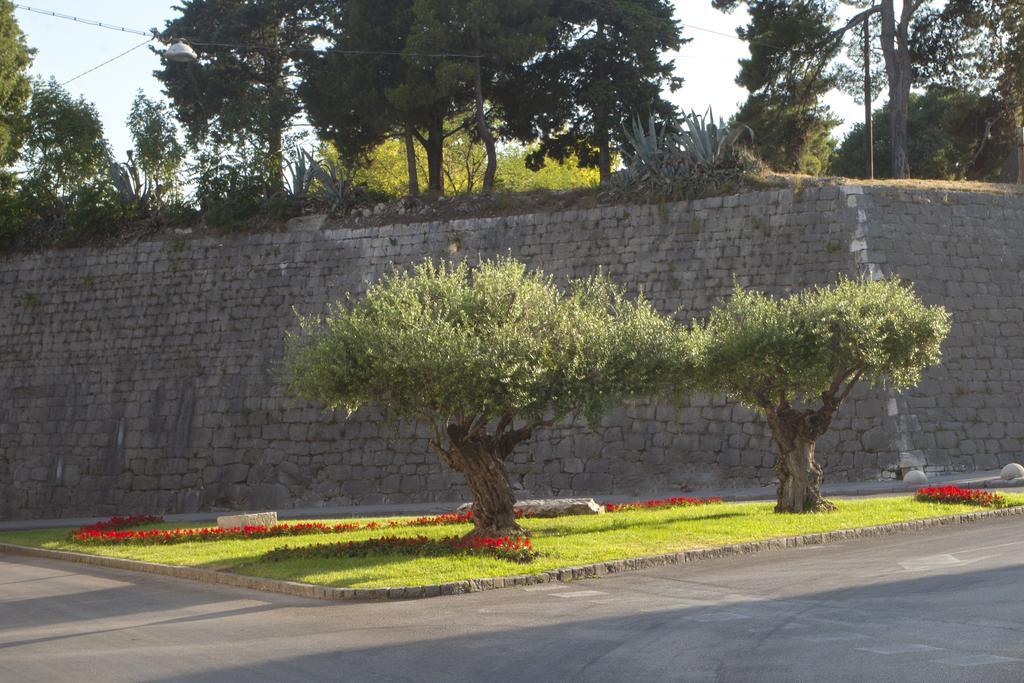 Apartmani Luca Split Bagian luar foto